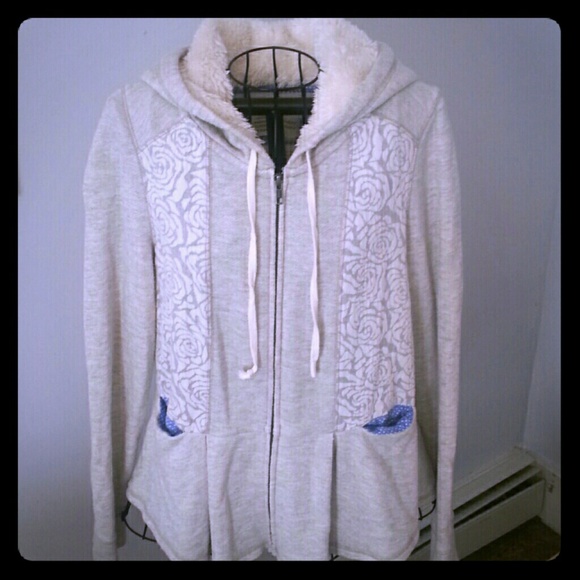 Anthropologie Tops - ANTHROPOLOGIE ~ saturday,sunday * FINAL PRICE!